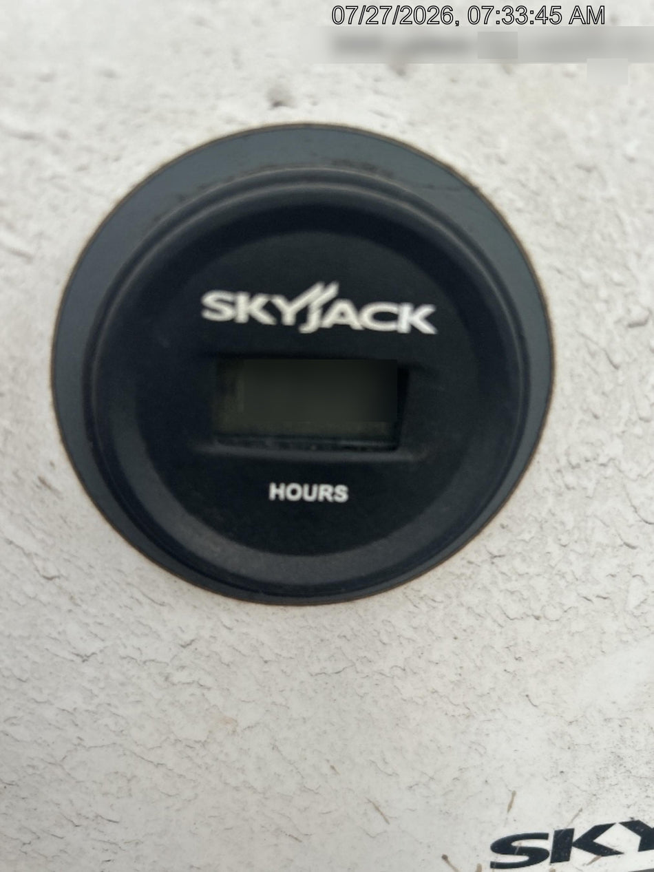 2017 SKYJACK SJ45T+