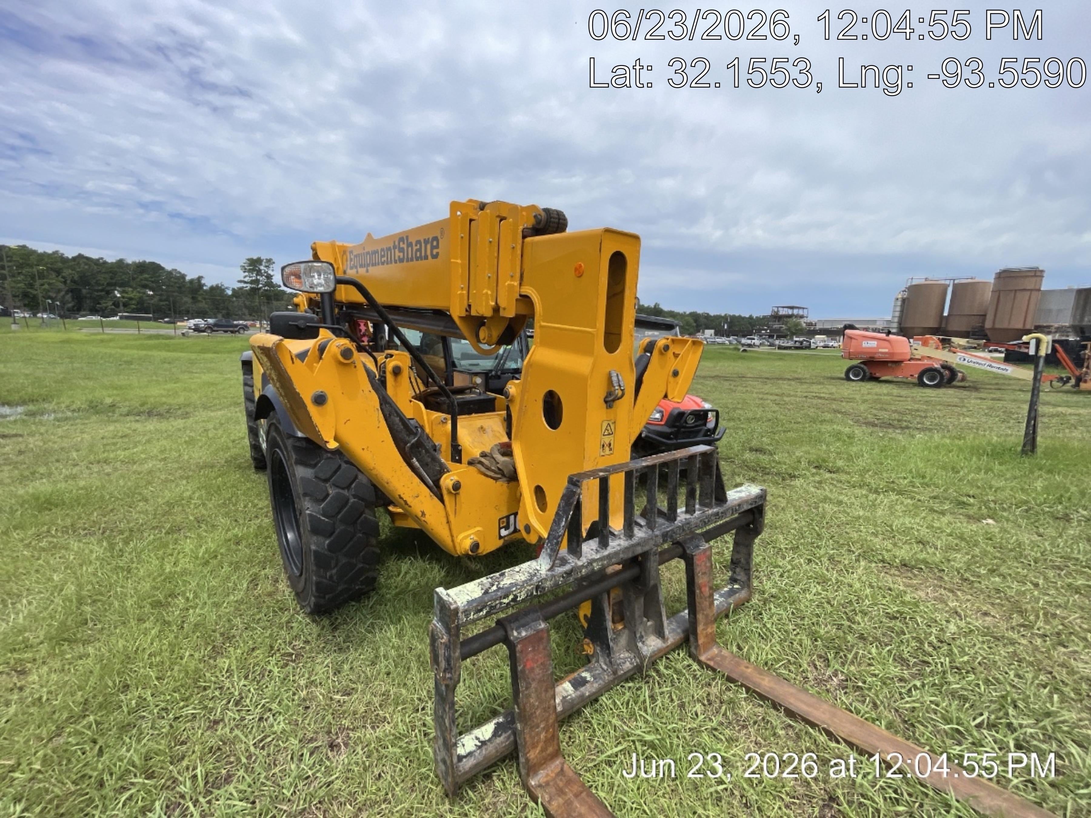 2025 JCB 510-56