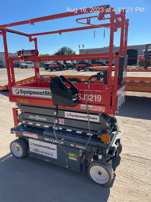 2021 SKYJACK SJ3219