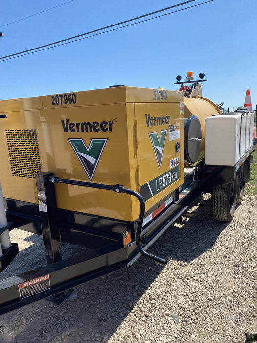 2022 VAC-TRON LP573XDT