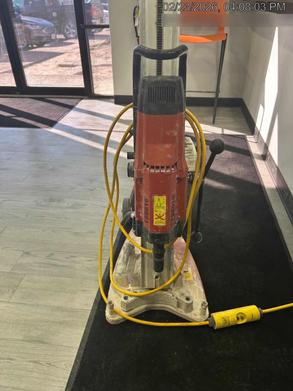 2022 HILTI DD250E