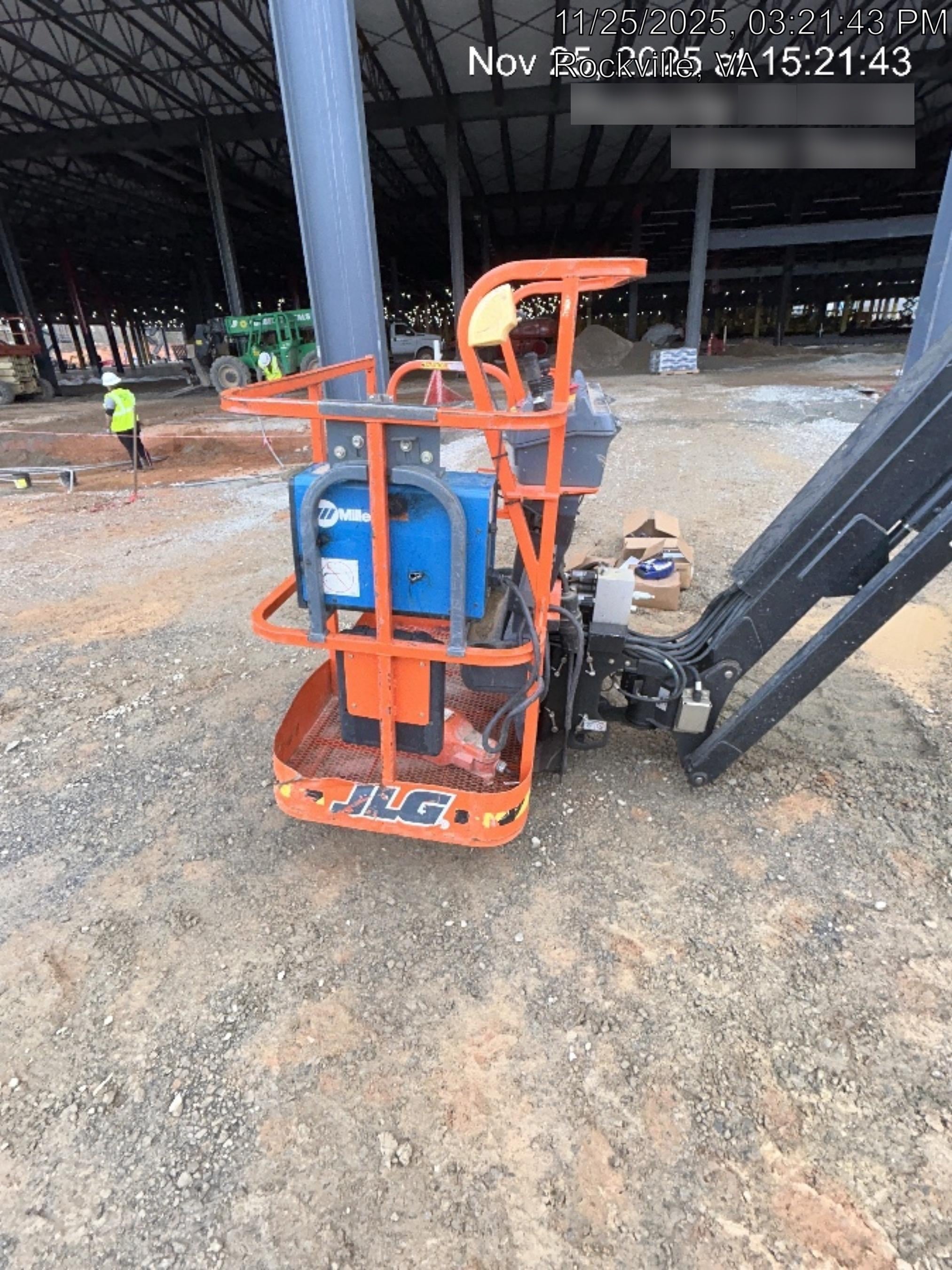 2024 JLG 860SJ