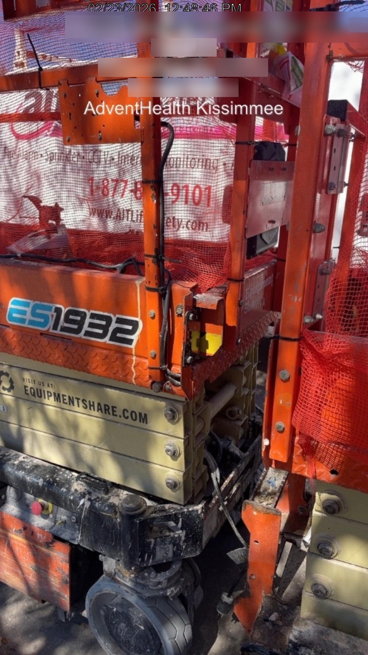 2022 JLG ES1932