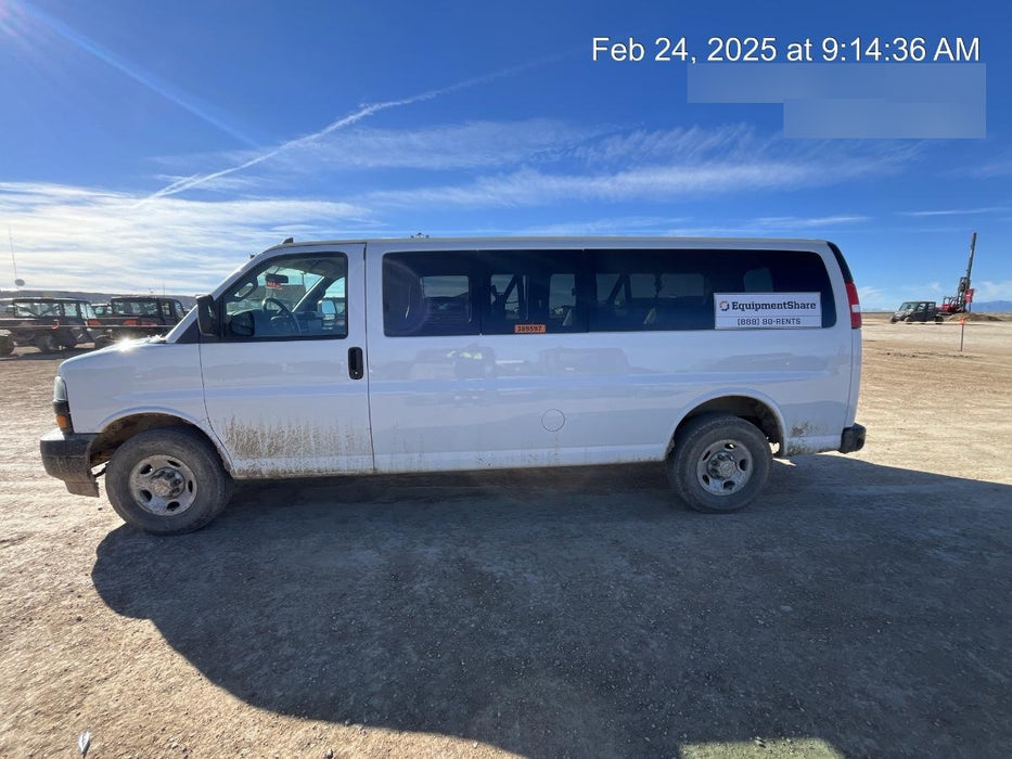 2023 CHEVROLET Express Van - Rental
