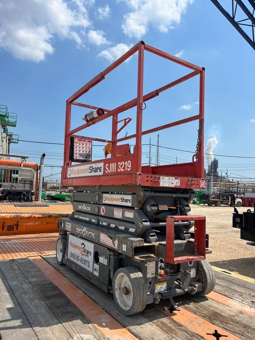 2018 SKYJACK SJIII-3219