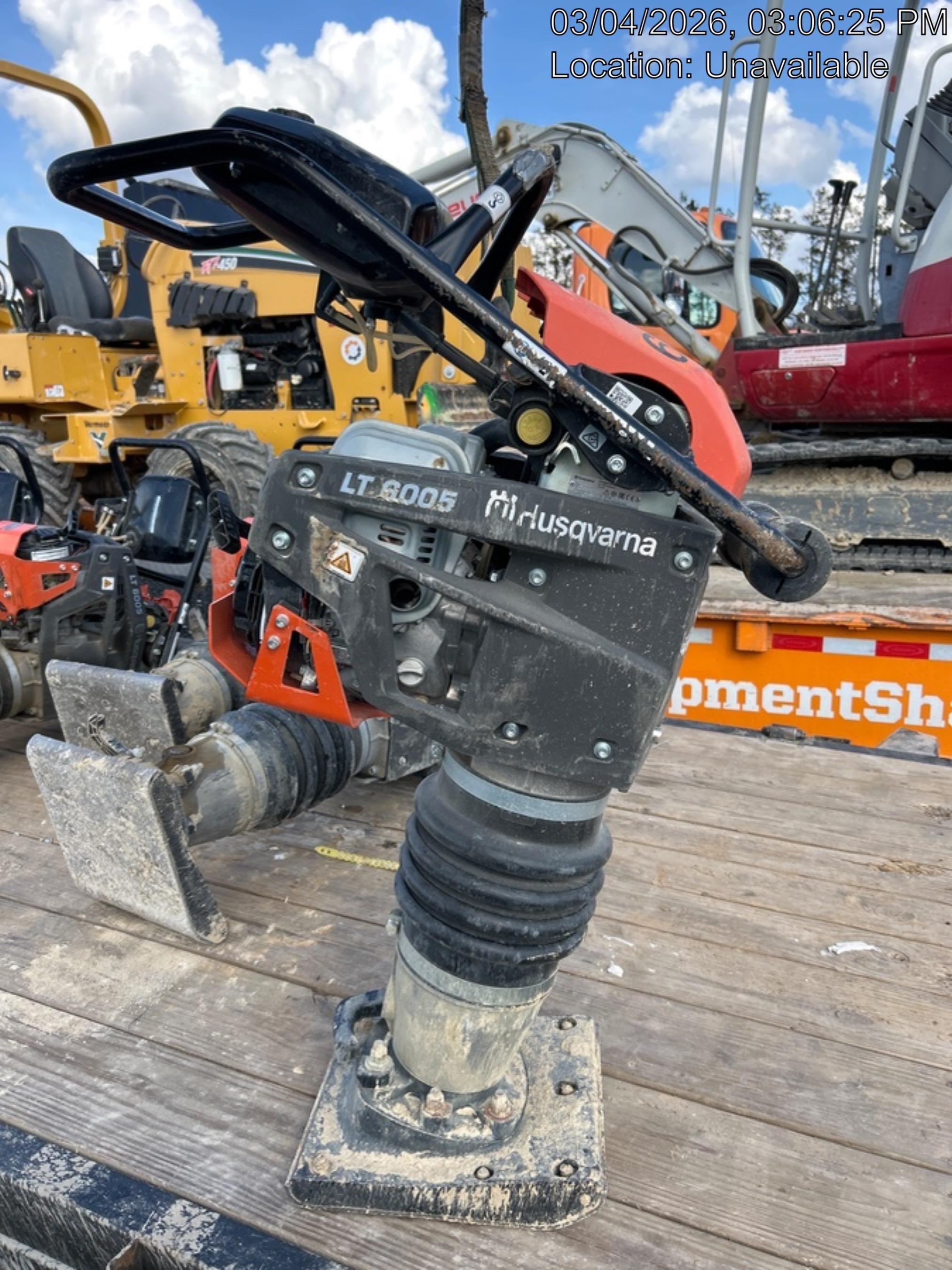 2025 HUSQVARNA LT6005