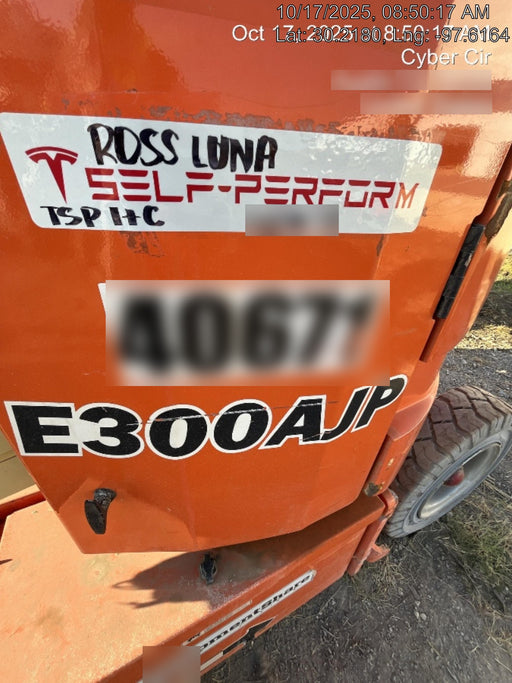 2019 JLG E300AJP