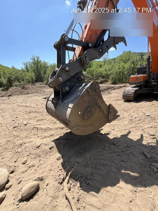 2022 GEITH 48" Bucket 25k - 35k - Geith