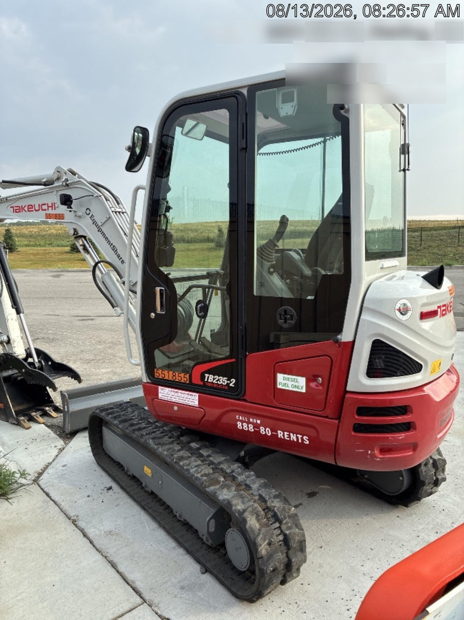 2025 TAKEUCHI TB235-2CR