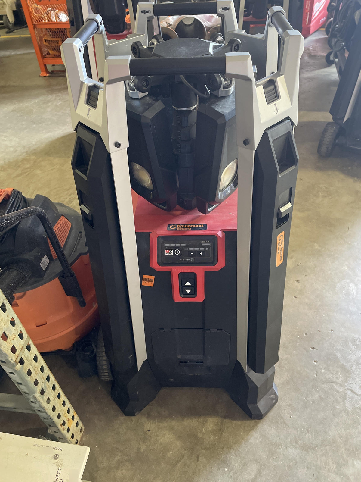 2022 MILWAUKEE MXF041-1XC