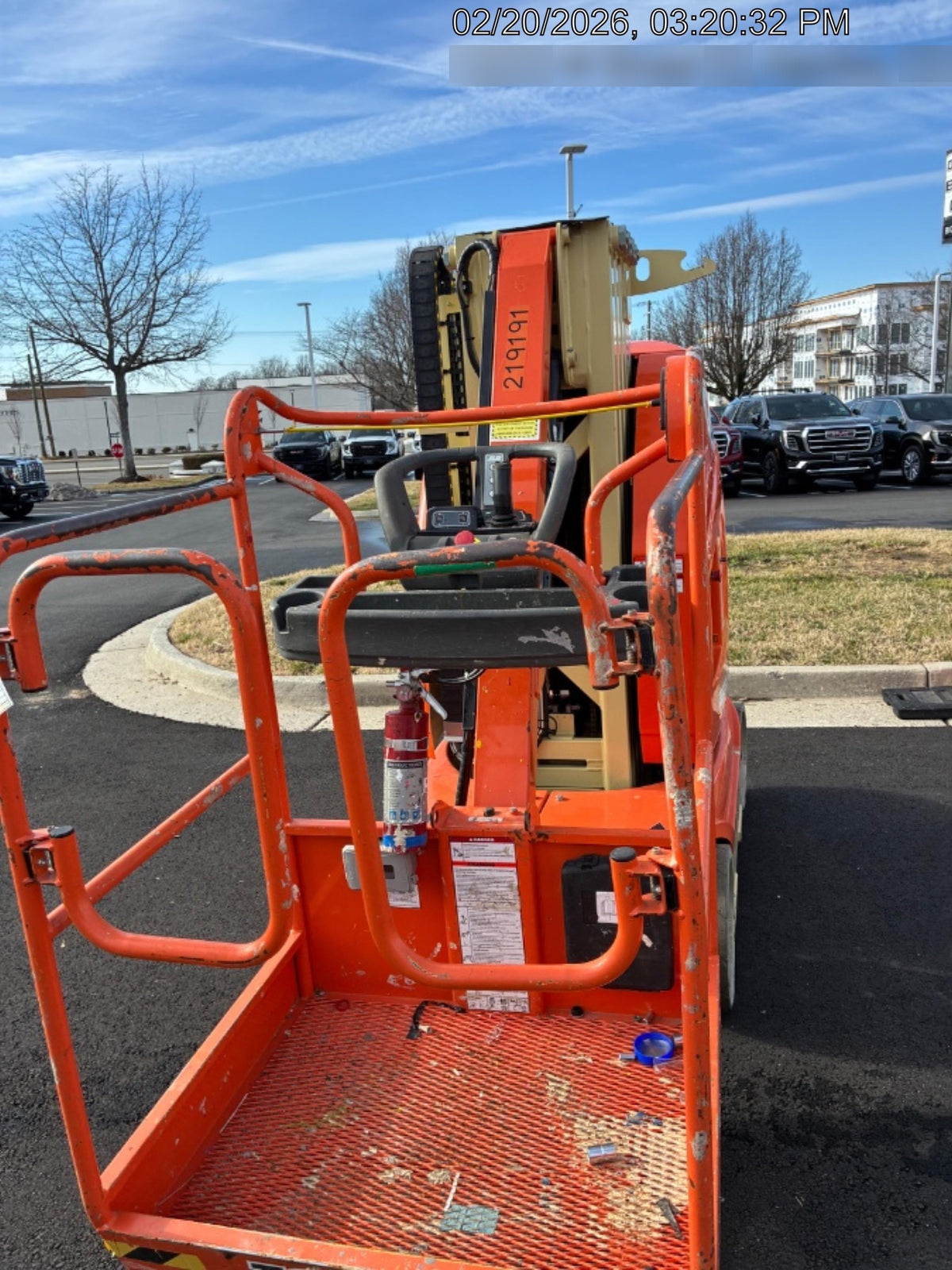 2022 JLG 26E