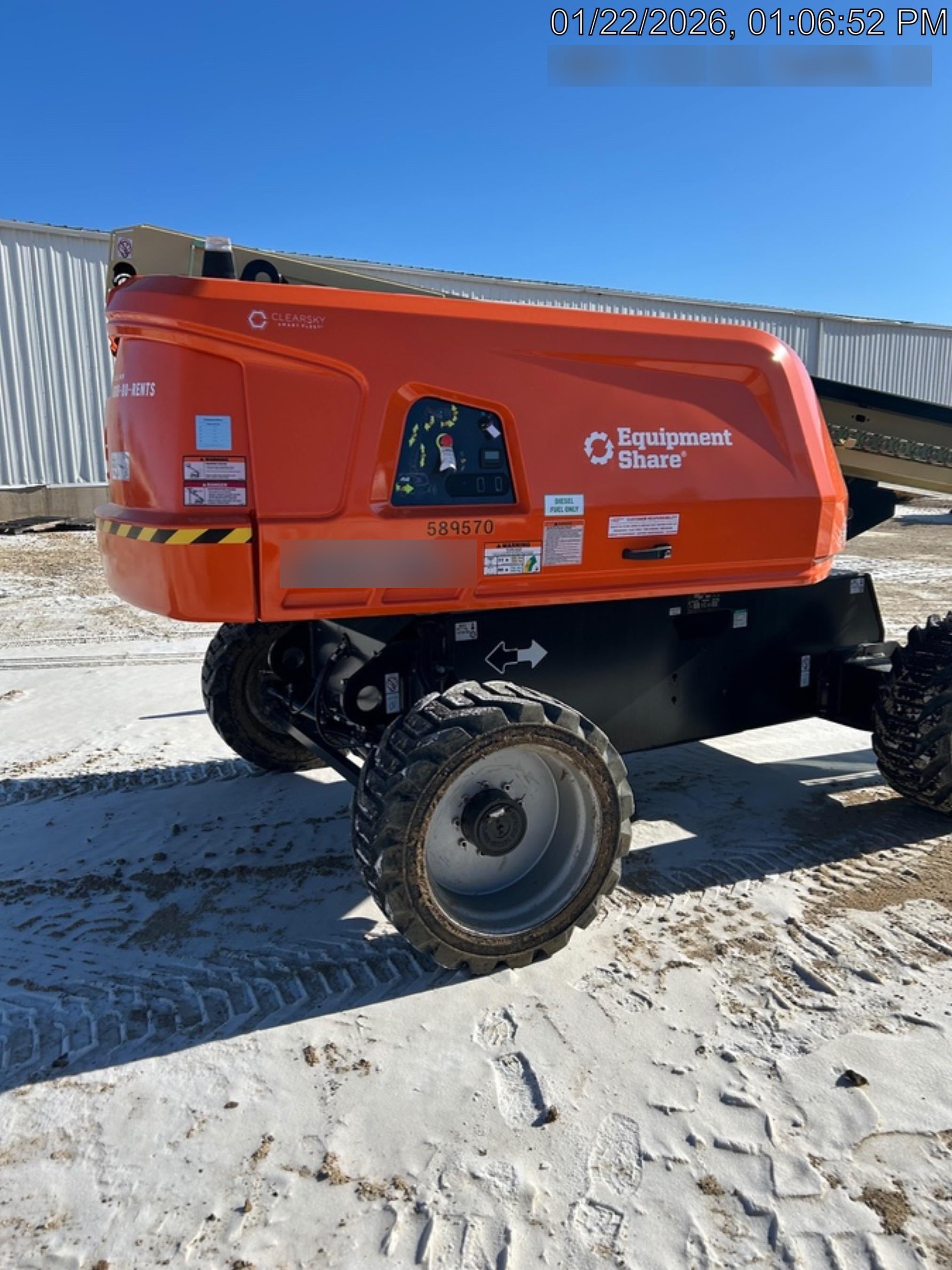 2025 JLG 660SJ
