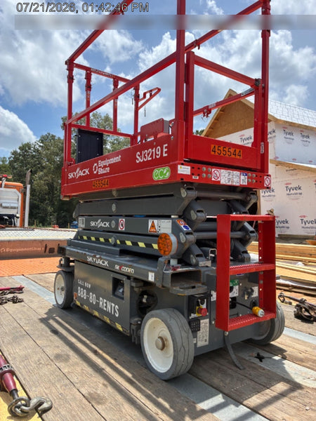 2024 Skyjack SJ3219 Electric Drive, Sld NM Tires, DBcns, RFRails, Power to Platform, T3 + Access Control