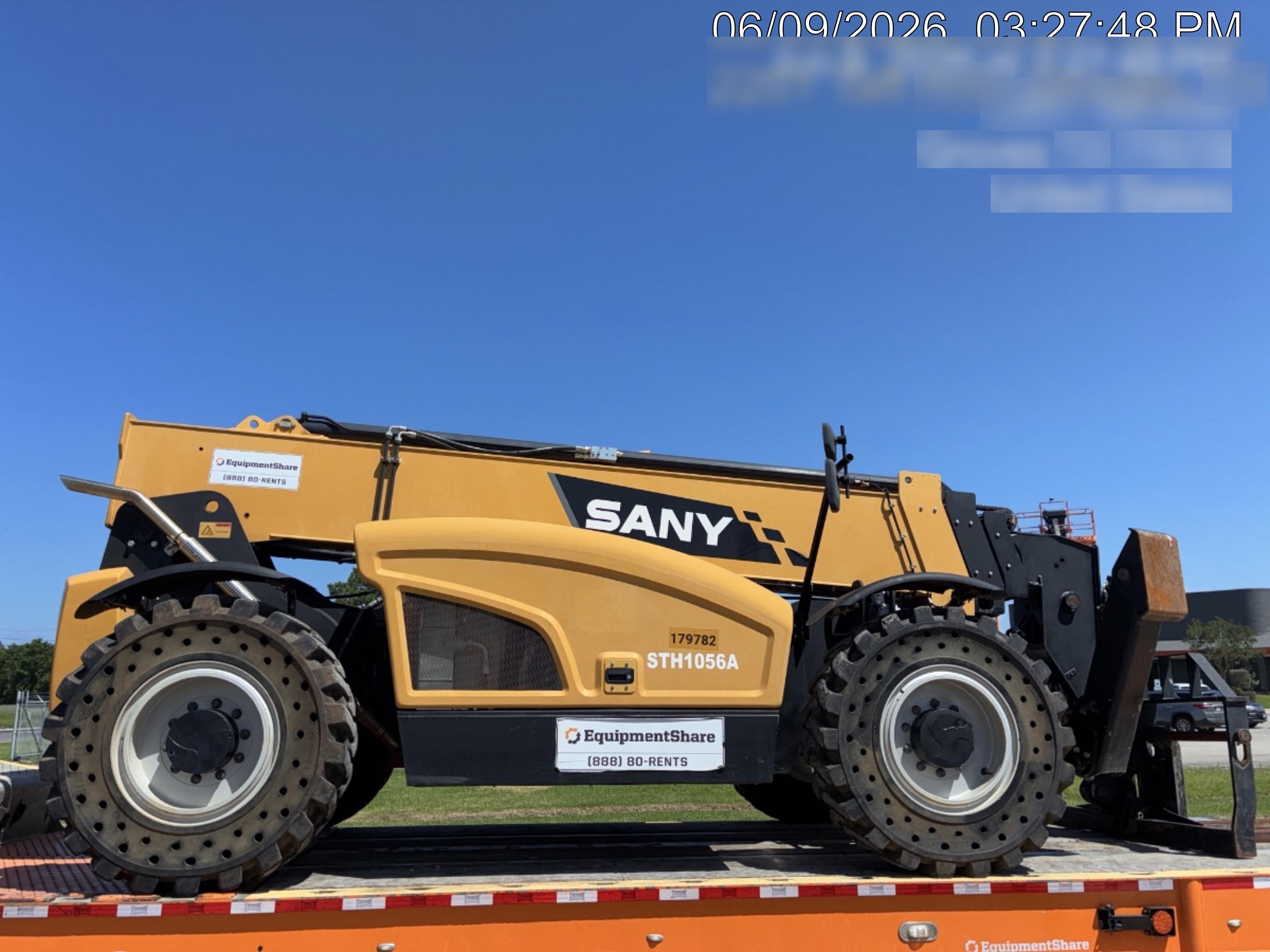 2021 SANY STH1056