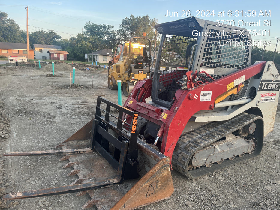 2024 ARROW MATERIAL HANDLING 48" Pallet Forks - Arrow