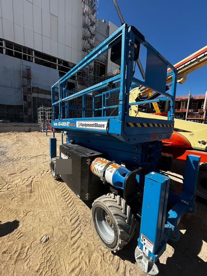 2020 GENIE GS-4069 RT