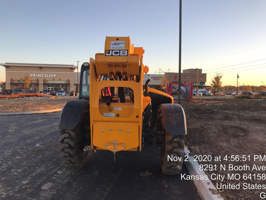 2020 JCB 509-42 Canopy, Solid Tires, Work Lights, Beacon, Aux Hydraulics, Back up Alarm, Lifting Eye, ES Decals