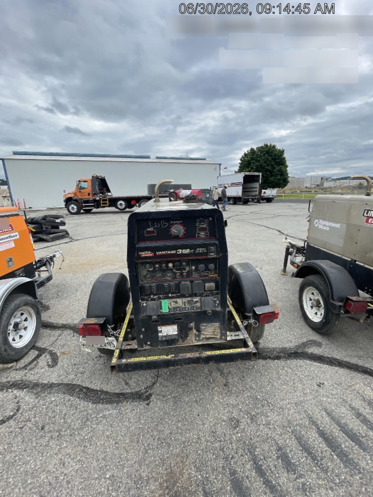 2019 Lincoln Electric Vantage 322 Welder Ready-Pak 3, Two wheel trailer, Fender and Light kit, Cable Rack
