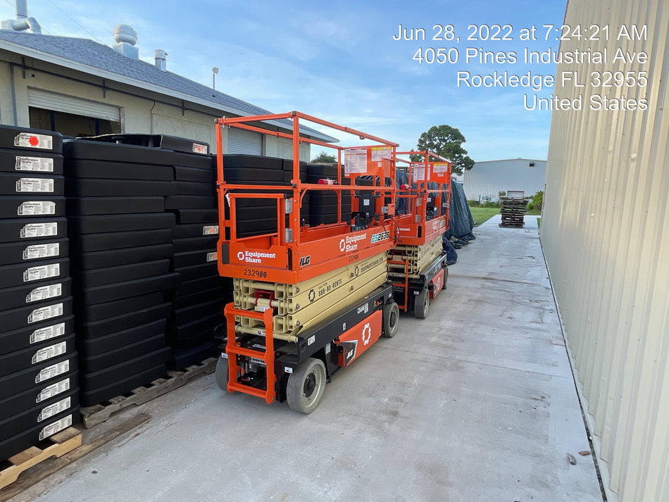 2022 JLG ES2632