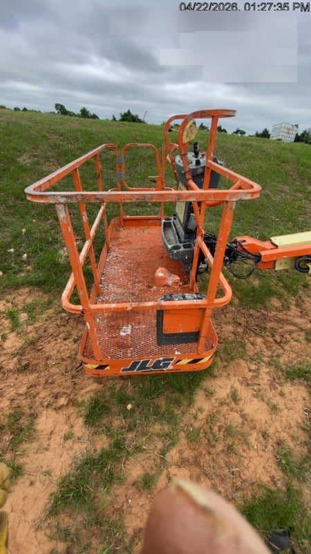 2021 JLG 400S