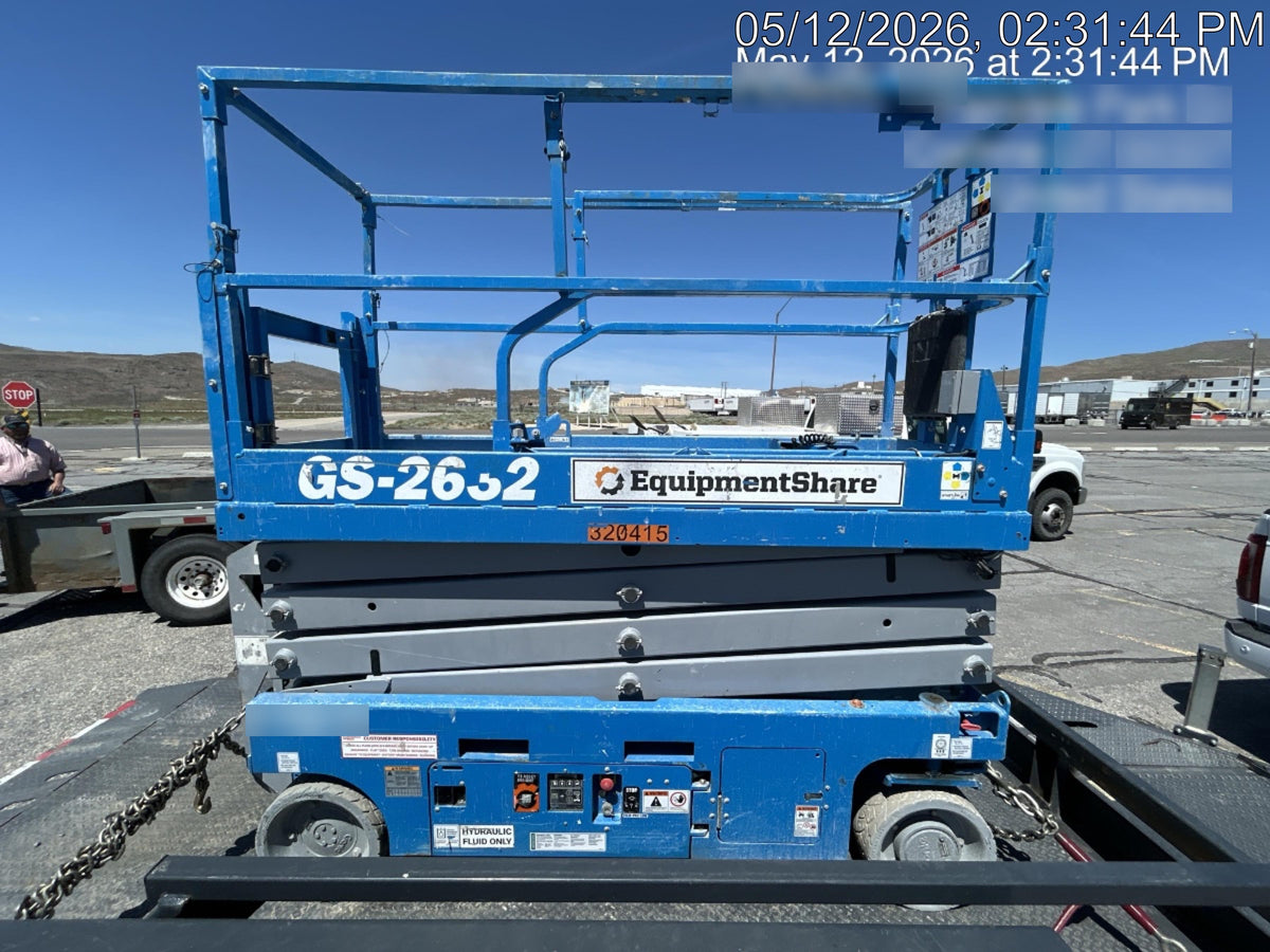 2023 GENIE GS-2632
