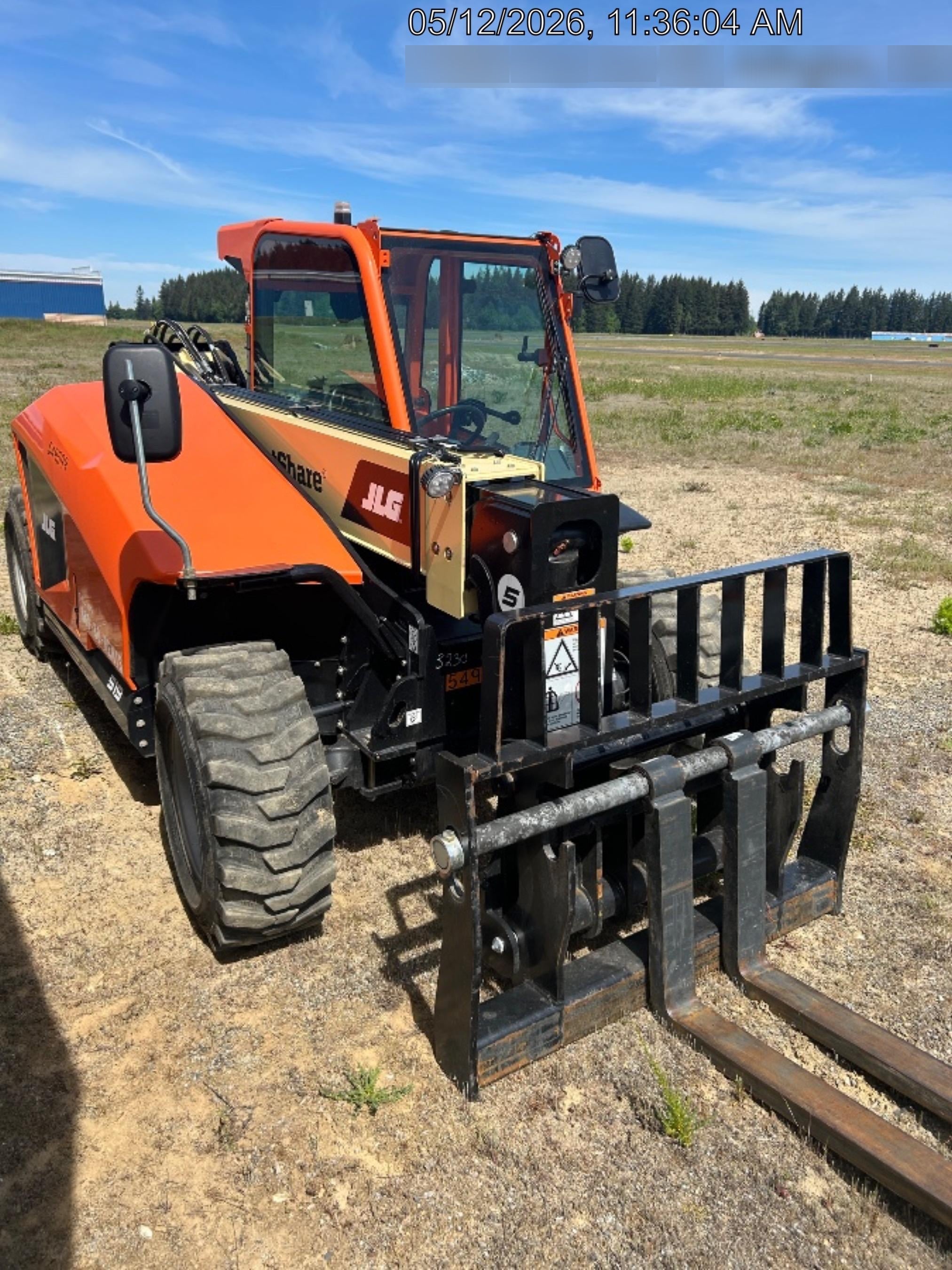 2025 JLG 519
