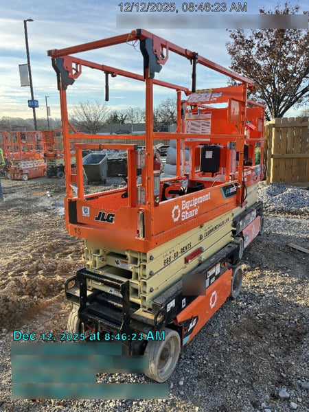2025 JLG ES1932