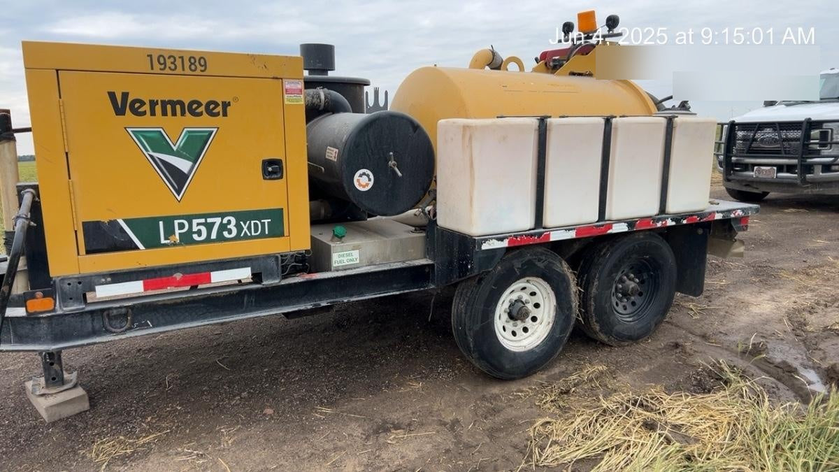 2021 VAC-TRON LP573XDT