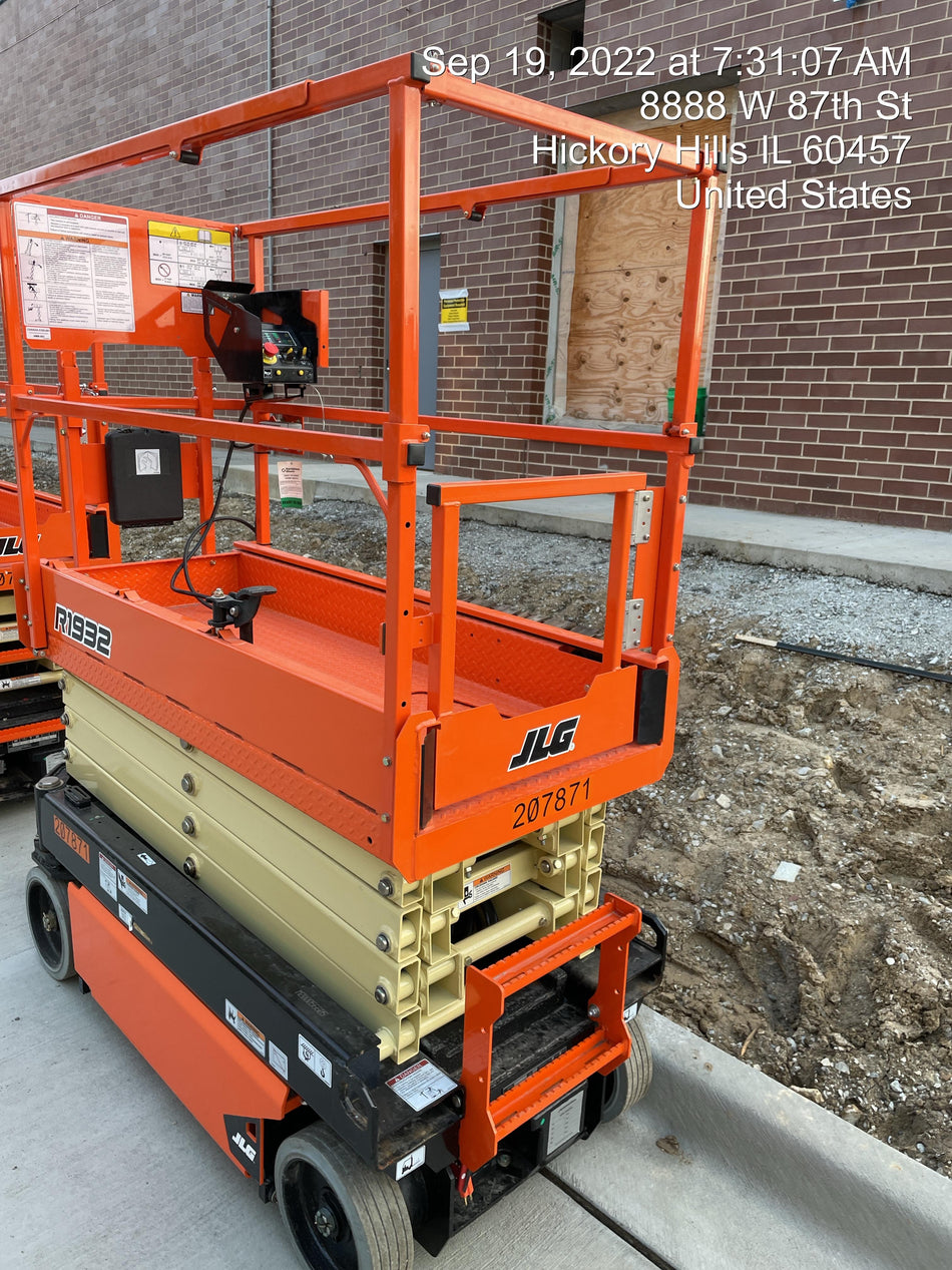 2022 JLG R1932