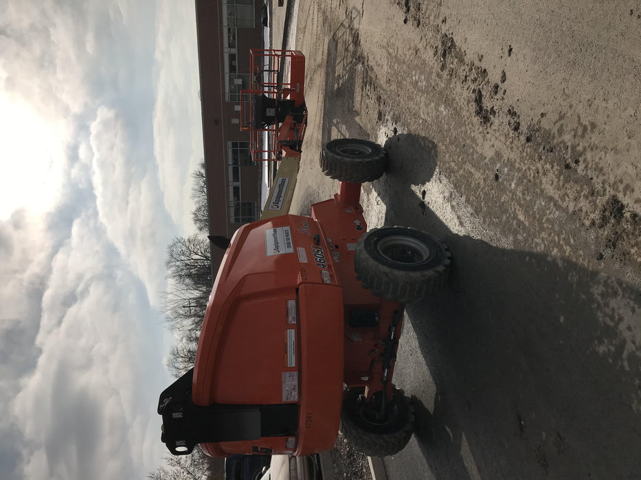 2019 JLG 460SJ