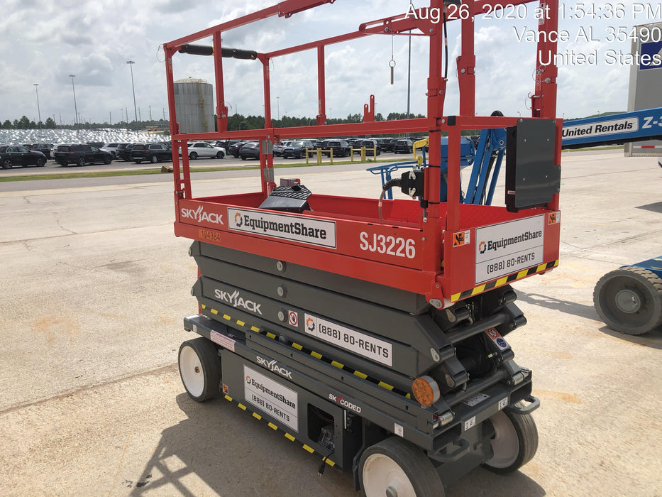 2020 Skyjack SJIII-3226 Solid NM Tires, Half height spring hinged entry gate, Dual Beacons