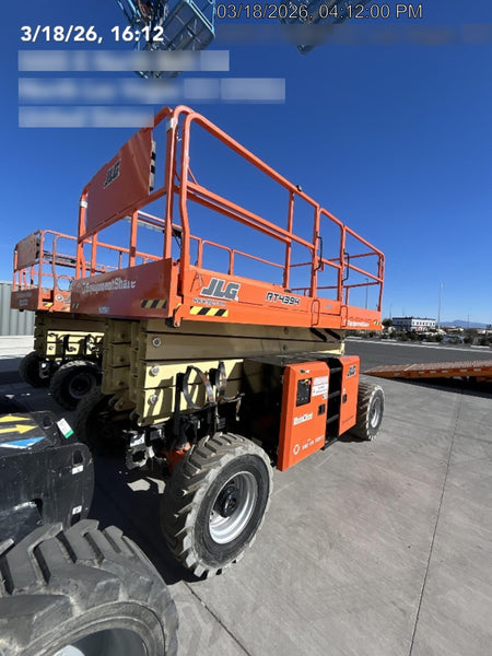 2023 JLG RT4394