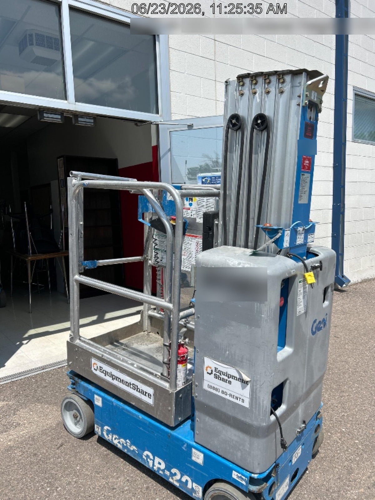 2019 GENIE GR-20