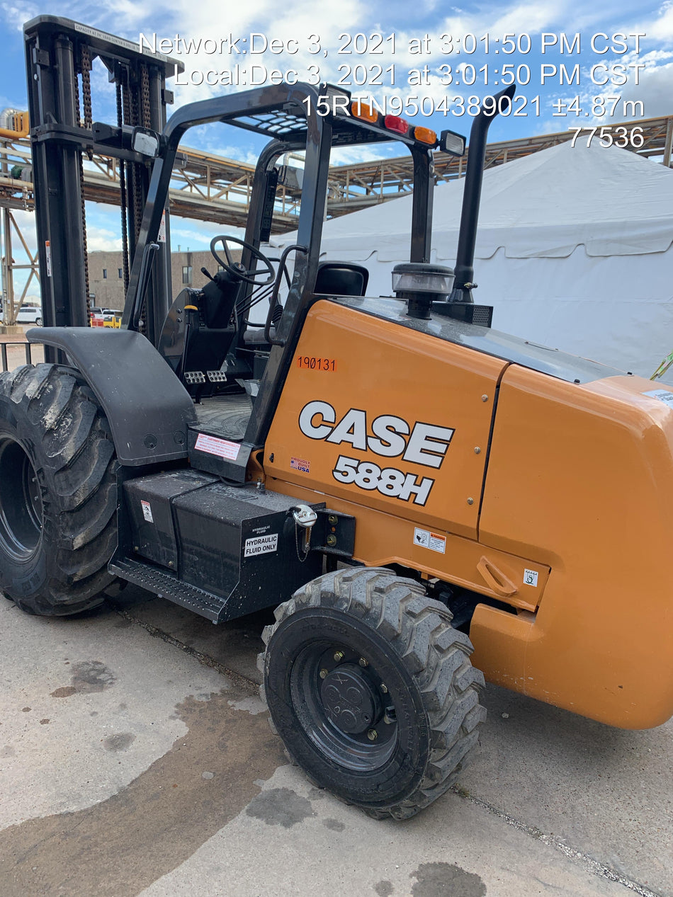 2021 CASE 588H