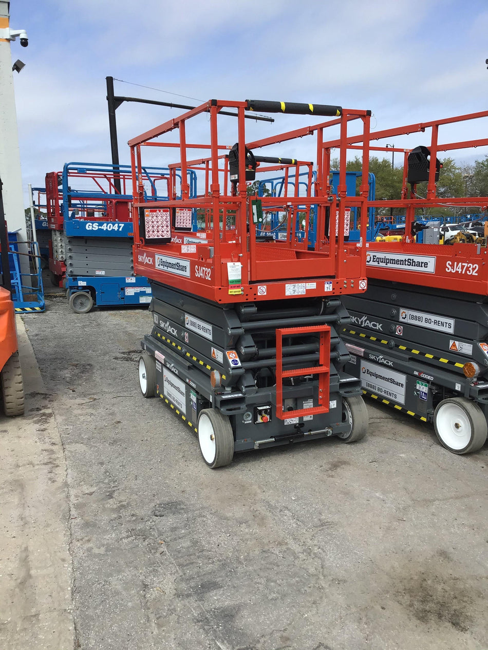 2021 SKYJACK SJ4732