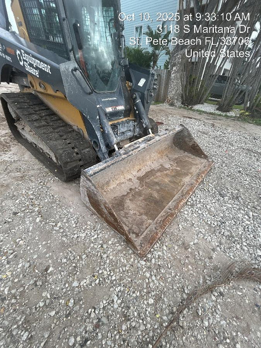 2025 JOHN DEERE 84" Bucket - John Deere