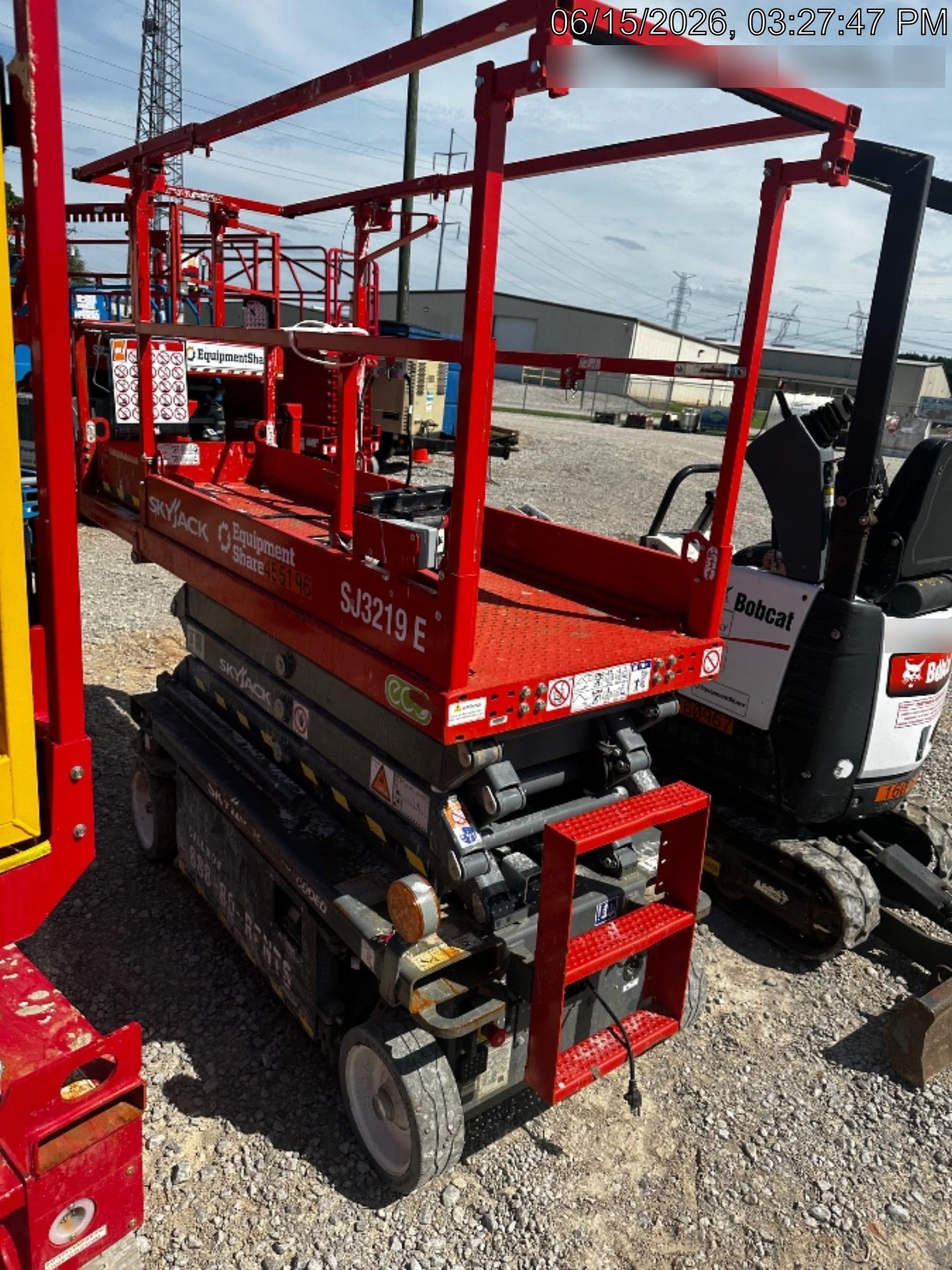 2024 Skyjack SJ3219 Electric Drive, Sld NM Tires, DBcns, RFRails, Power to Platform, T3 + Access Control