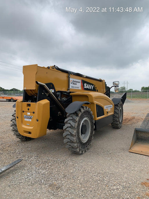 2022 SANY STH1056