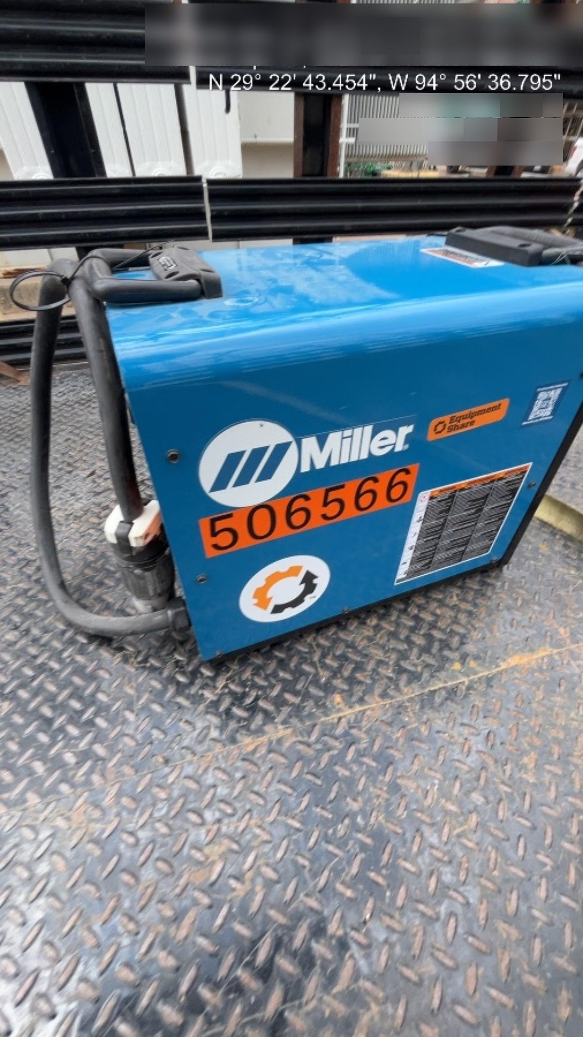2025 MILLER ELECTRIC XMT 400