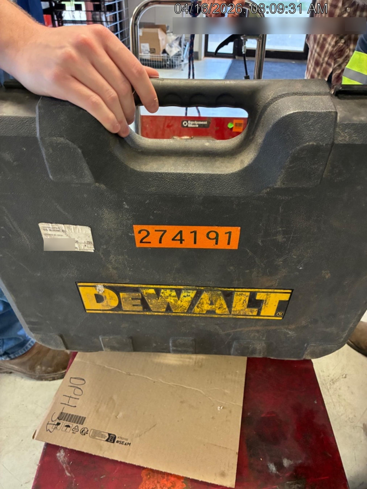 2022 DEWALT DWE1622K