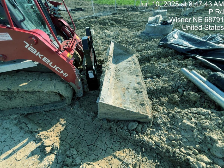 2024 VIRNIG 48" Pallet Forks - Virnig