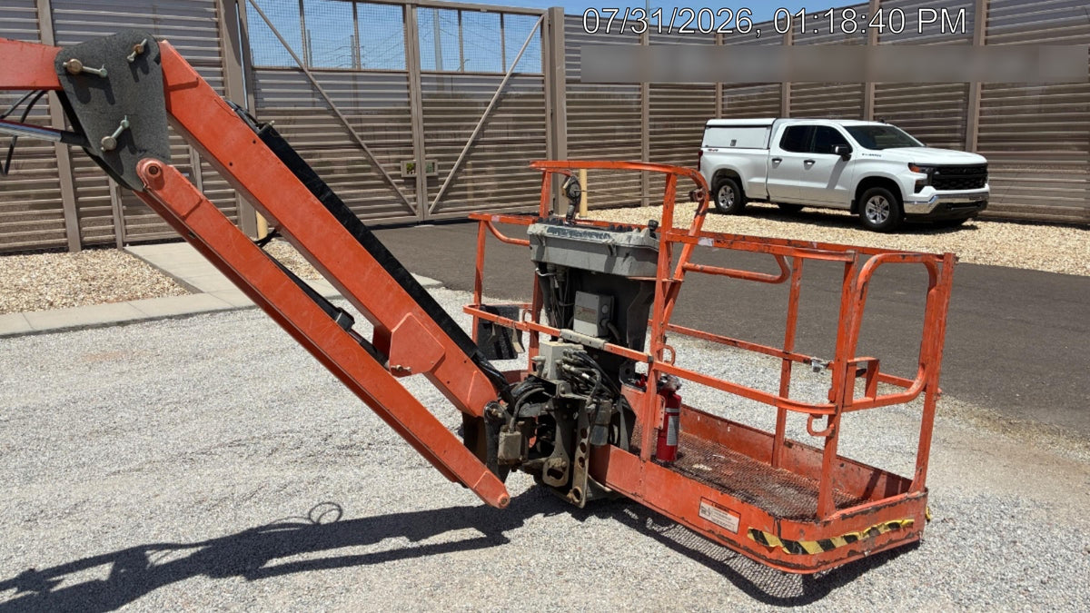 2021 JLG 860SJ