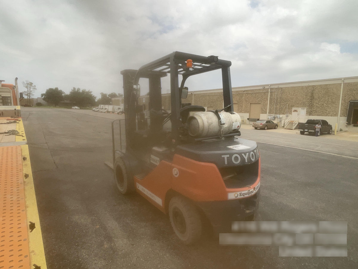 2022 TOYOTA 50-8FGU25