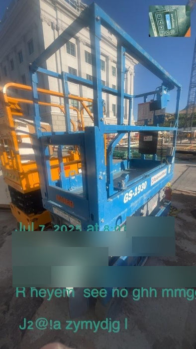 2020 Genie GS-1930 Solid Non Marking Tires, Beacon, Folding rails with half height swing gate, 800W Inverter