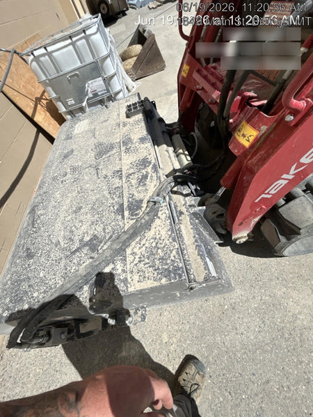 2020 PALADIN Sweepster SB72
