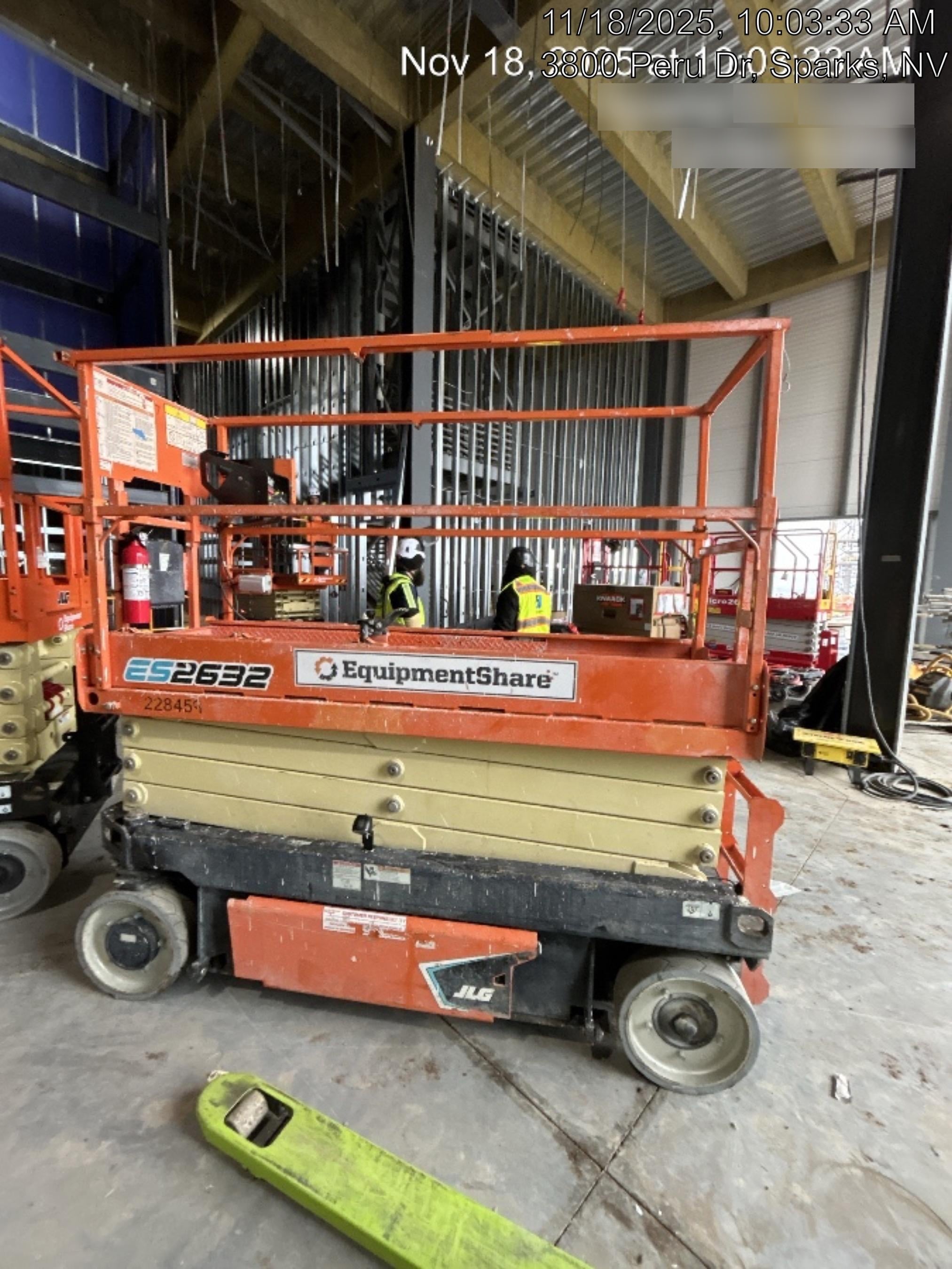 2022 JLG ES2632
