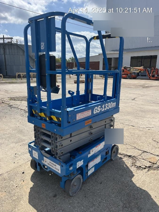 2021 GENIE GS-1330m