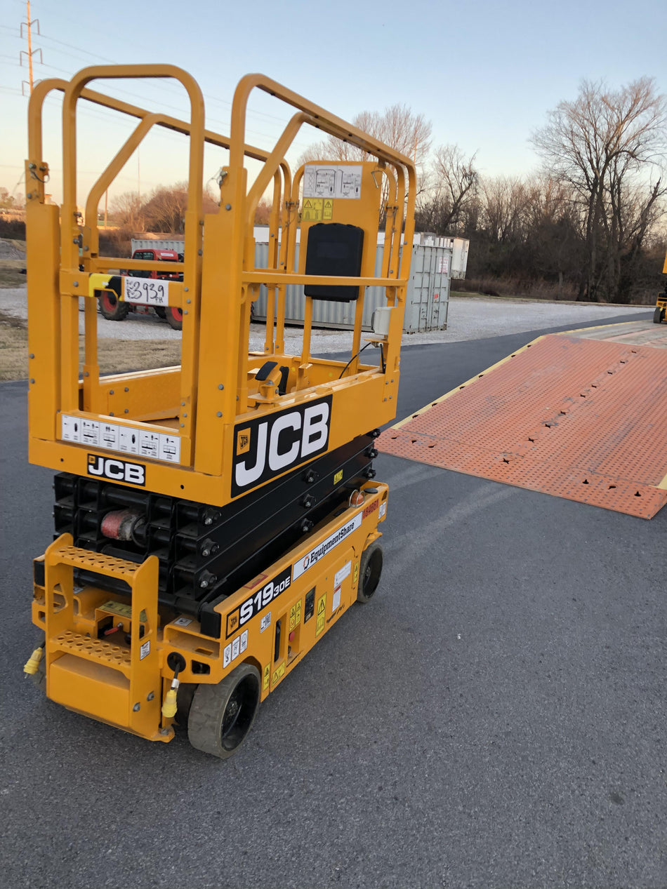 2021 JCB S1930E