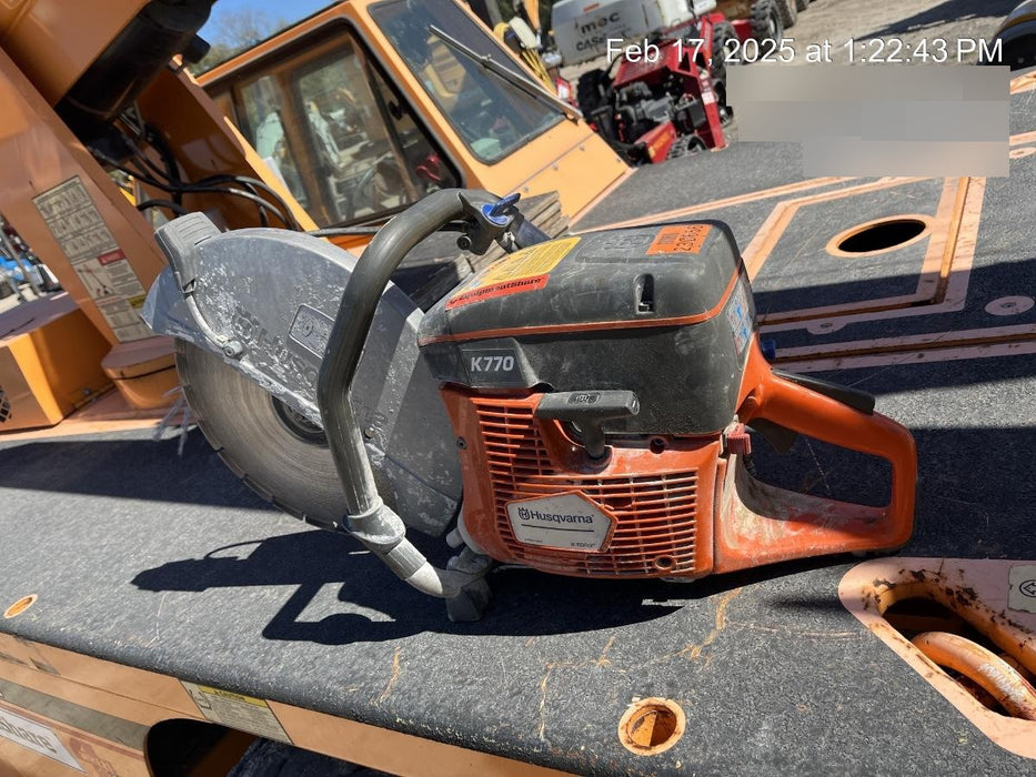 2022 Multiquip MVH408GH Reversible Plate Compactor, Gas