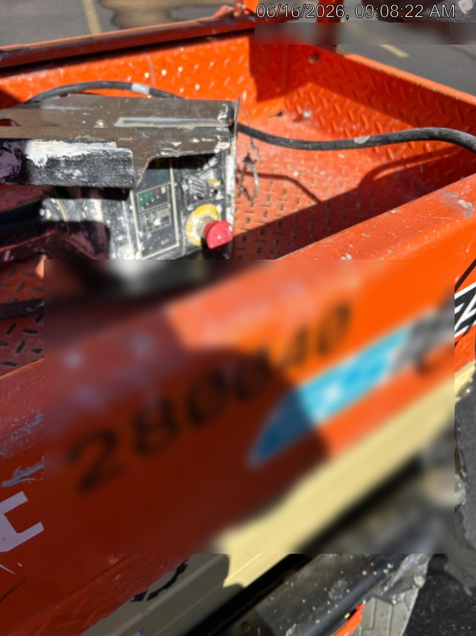 2022 JLG ES1932